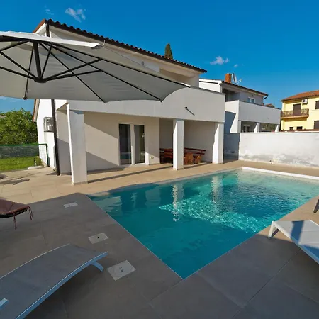Luka With A Pool, Situated In Holiday home
